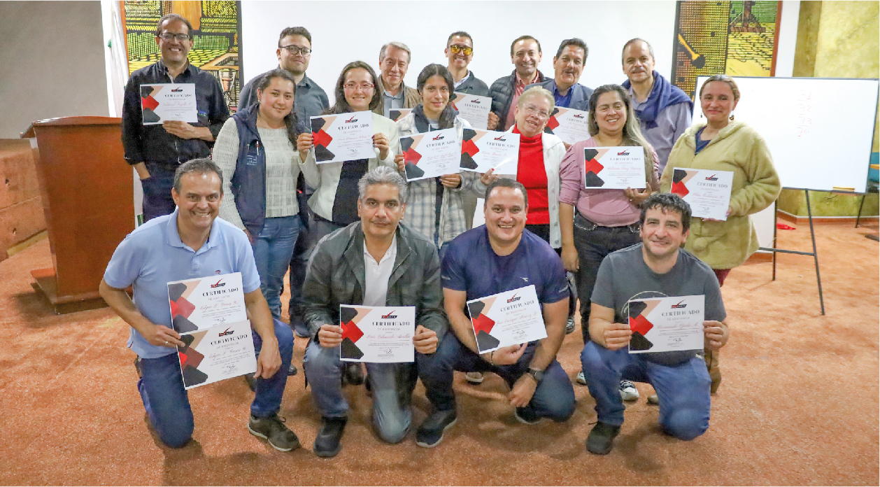 Culminó con éxito el curso de Determinación de Costos